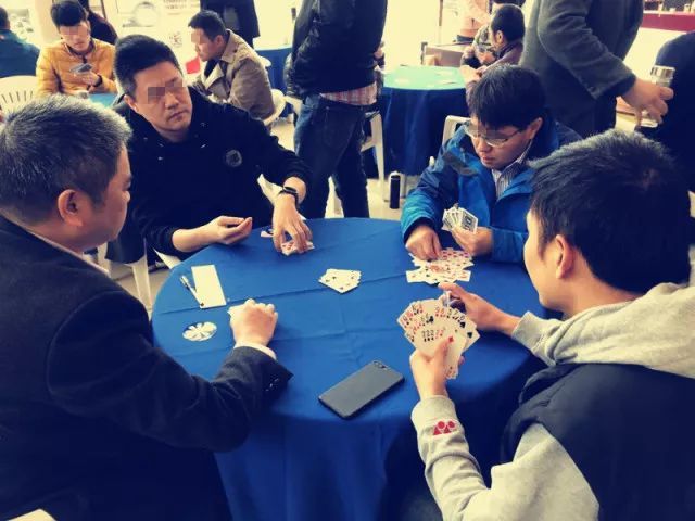 关于娇娇女足队员一展身手，取得成功的信息