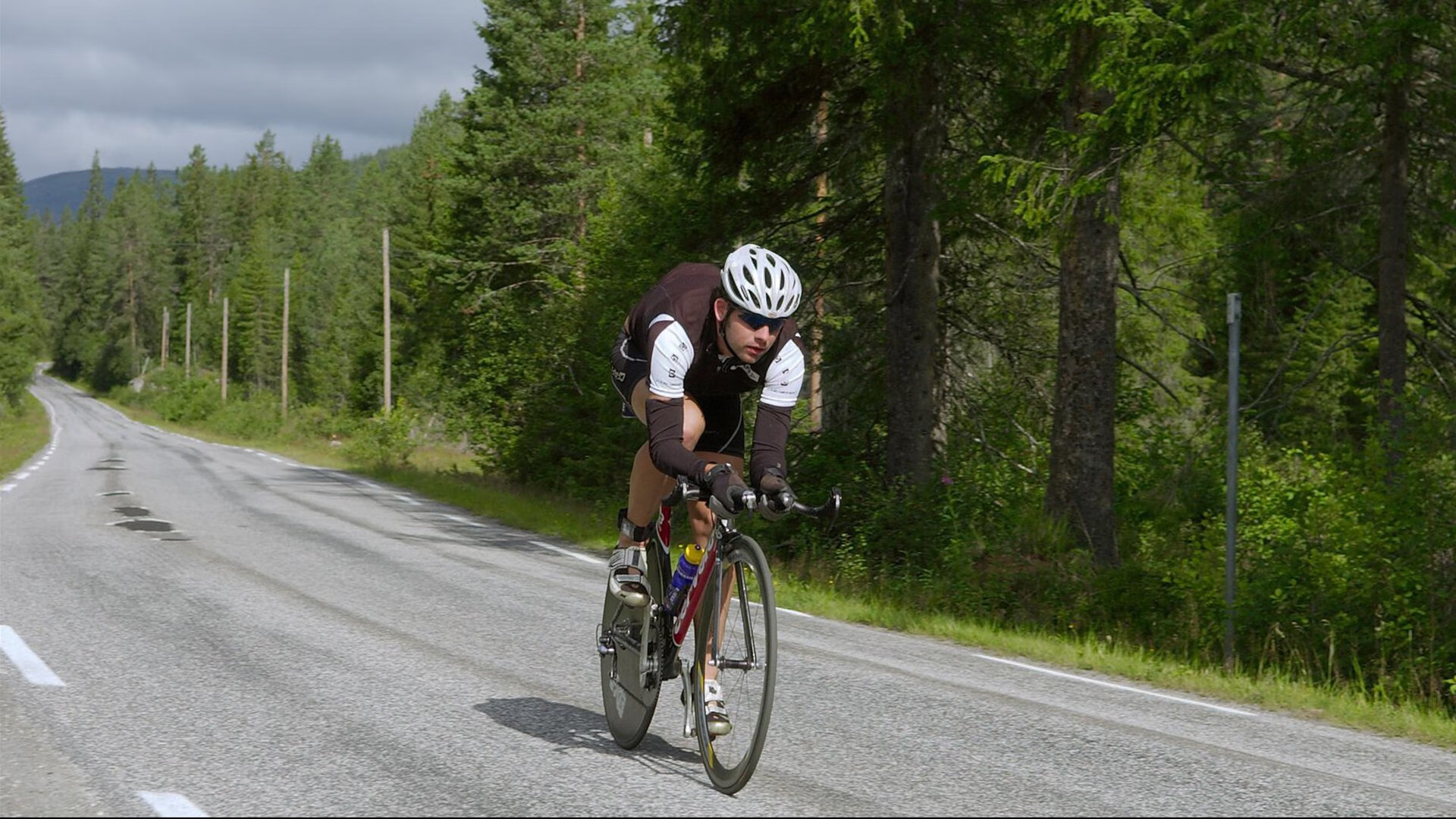 羽毛球最新战报！中国队迎战法国队，核心球员受伤，球队前景蒙阴影