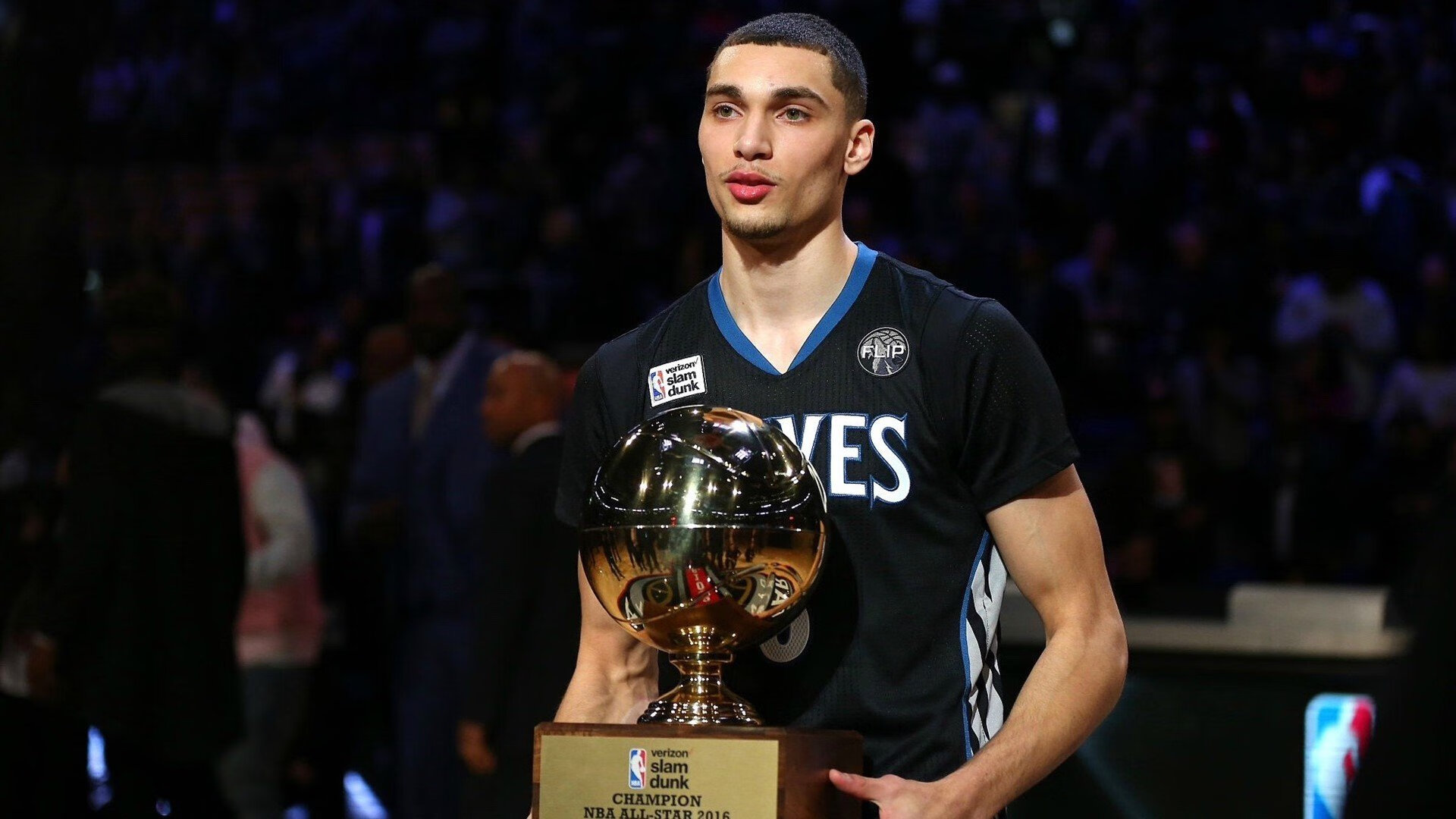 哈登巅峰对决，JackeyLove与50激战RNG分钟，势不可挡胜负难料！